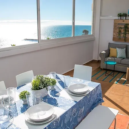 Urbanchic Beachfront Apt Apartment Benalmadena